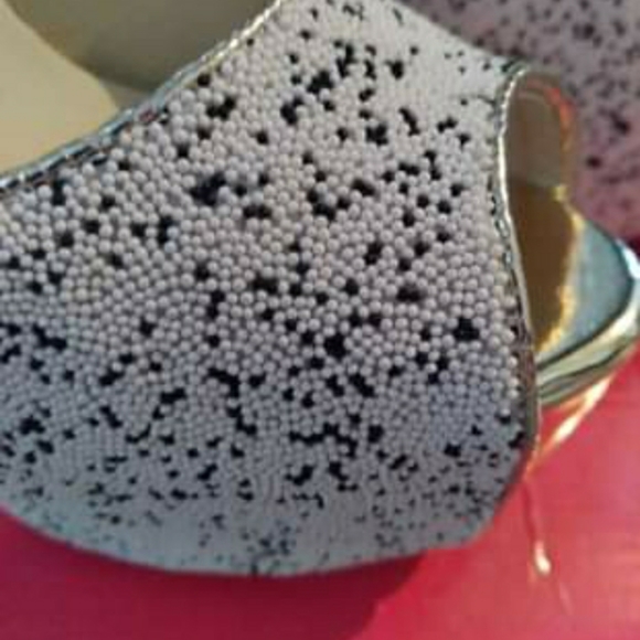 Platforms - Picture 3 of 3